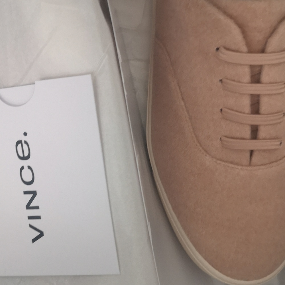 Vince Sneakers